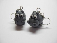 /album/nausnice/fimo-nausky-hrosici-sedi-jpg/